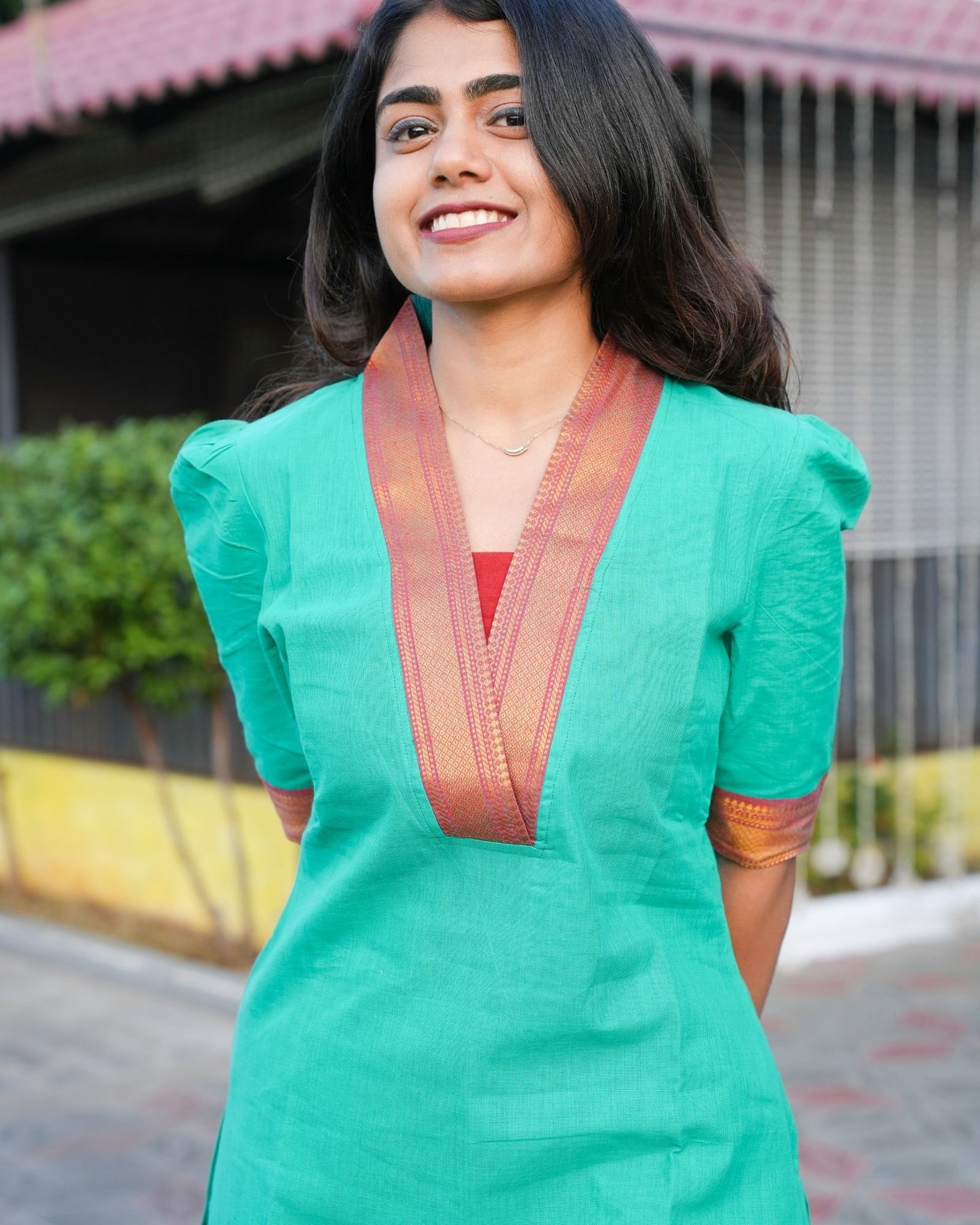 WOMEN’S ELEGANT RAMA GREEN KURTI SET WITH DUPATTA