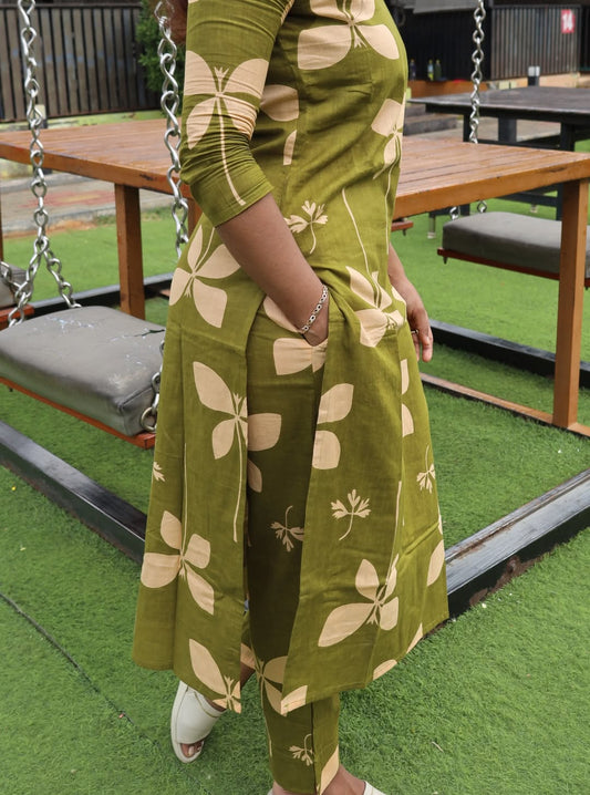 WOMEN’S ELEGANT OLIVE GREEN FLORAL PRINT COTTON CO-ORDS SET