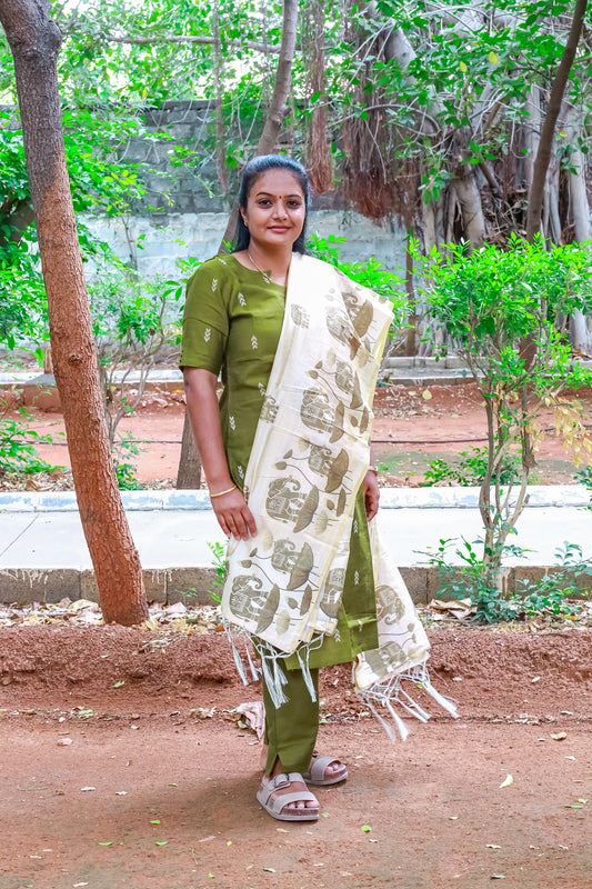 ELEGANT OLIVE GREEN RAW SILK 3PCS SET WITH ASHA SILK DUPATTA