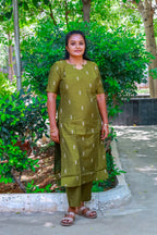 ELEGANT OLIVE GREEN RAW SILK 3PCS SET WITH ASHA SILK DUPATTA
