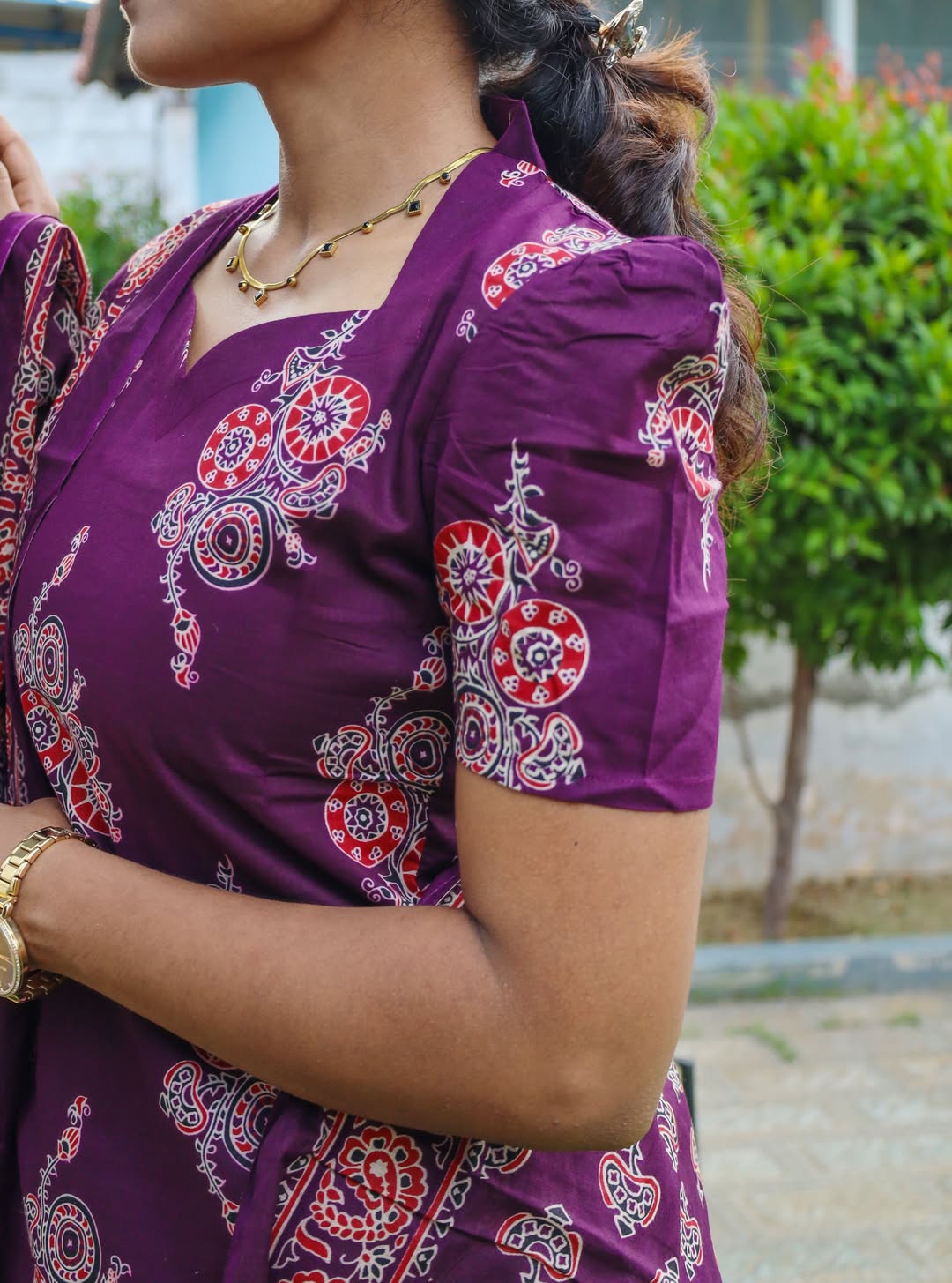 WOMEN'S ELEGANT PURPLE COTTON PRINTED KURTI