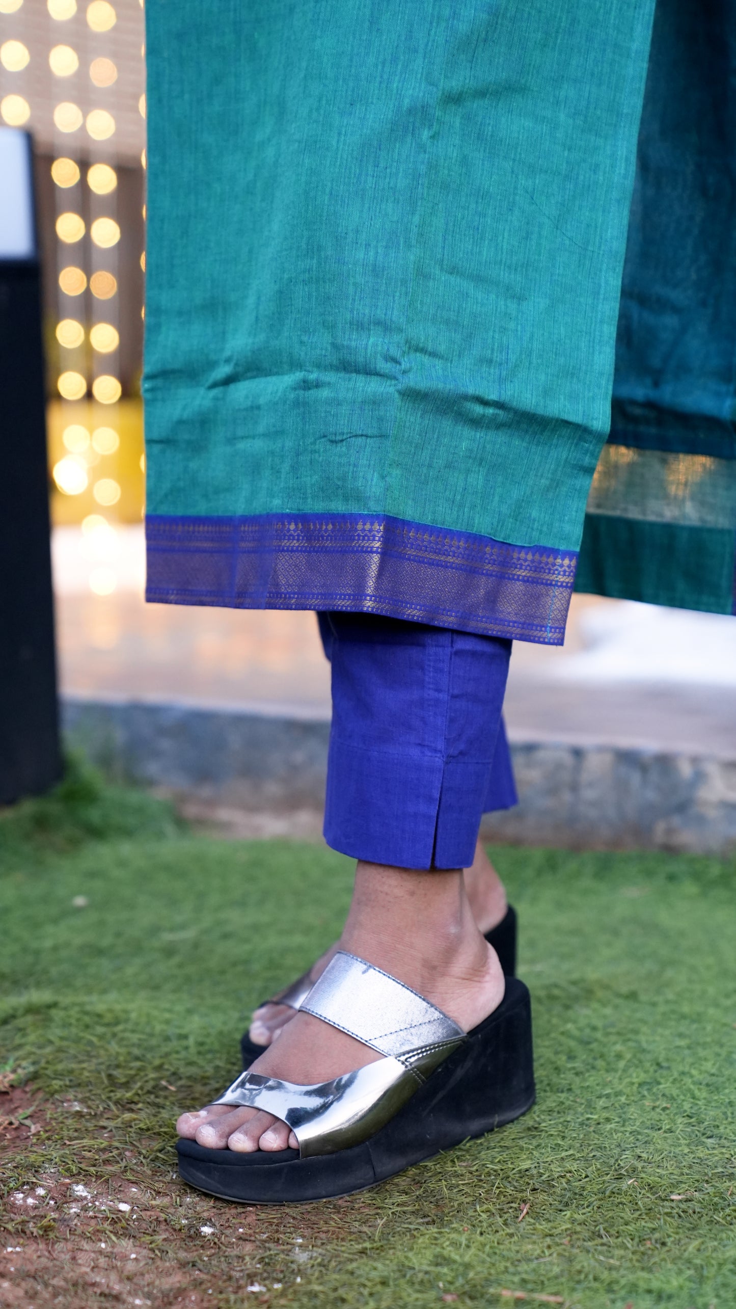 MANGALAGIRI COTTON - PEACOCK BLUE