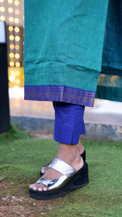 MANGALAGIRI COTTON - PEACOCK BLUE