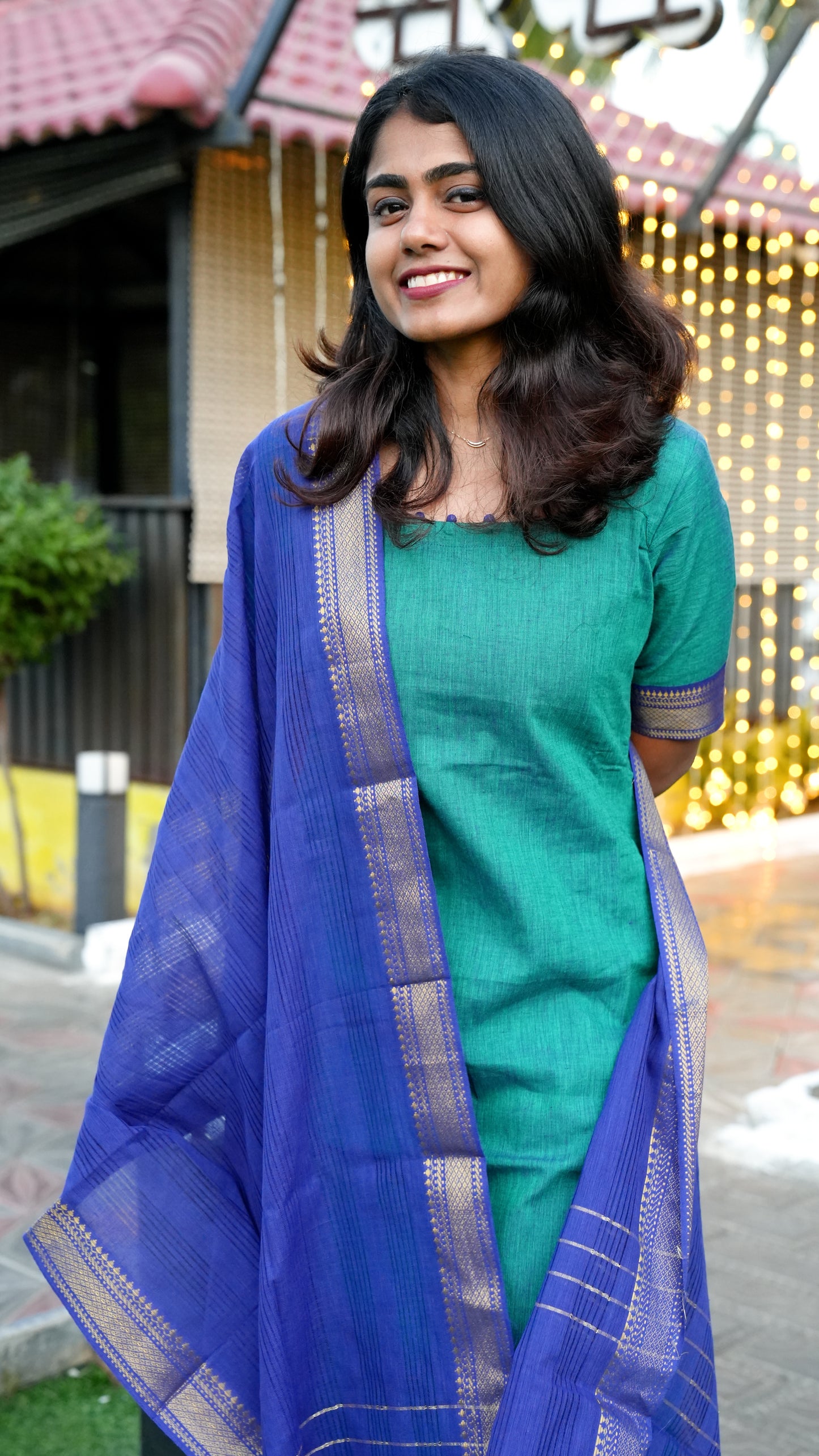 MANGALAGIRI COTTON - PEACOCK BLUE