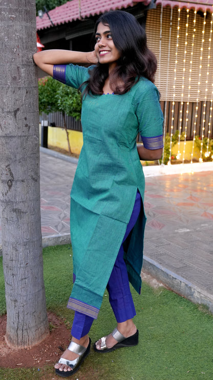MANGALAGIRI COTTON - PEACOCK BLUE