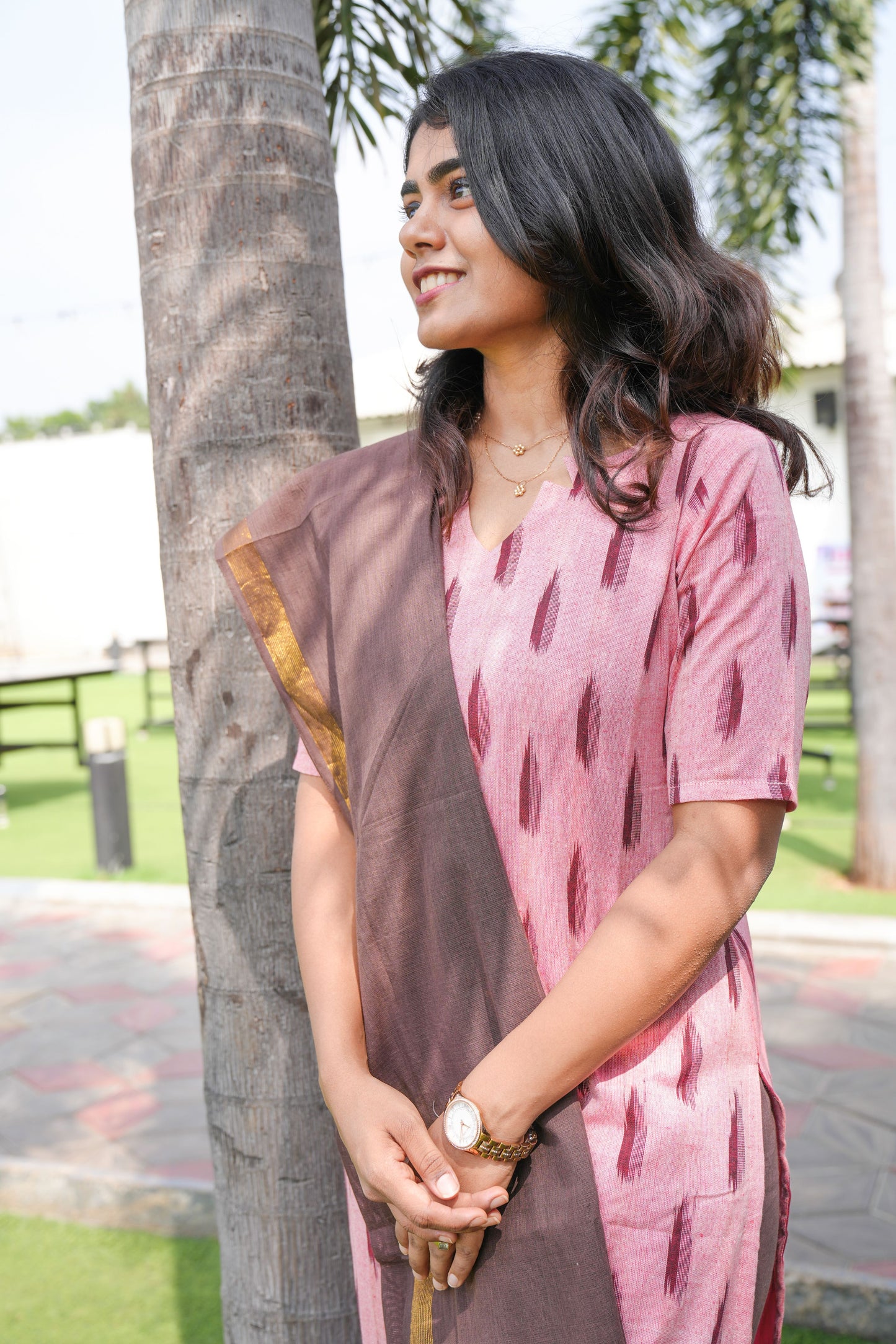 WOMEN'S ELEGANT IKAT COTTON PINK KURTI SET WITH A COFFEE BROWN DUPATTA