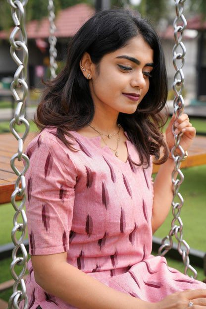 WOMEN'S ELEGANT IKAT COTTON PINK KURTI SET WITH A COFFEE BROWN DUPATTA