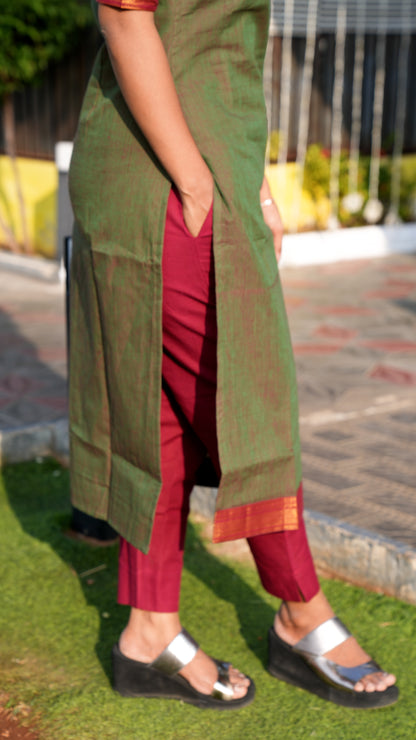WOMEN'S ELEGANT OLIVE GREEN KURTI SET WITH A RED DUPATTA
