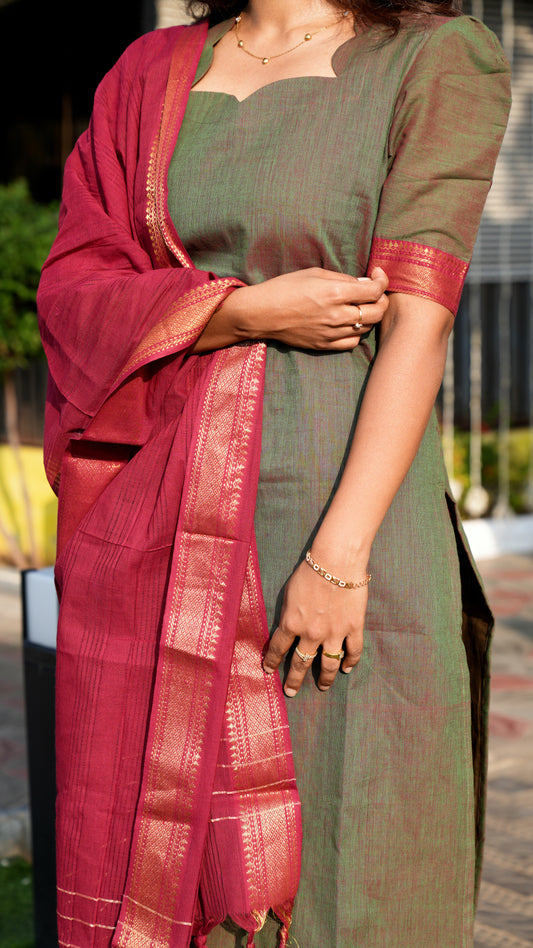 WOMEN'S ELEGANT OLIVE GREEN KURTI SET WITH A RED DUPATTA