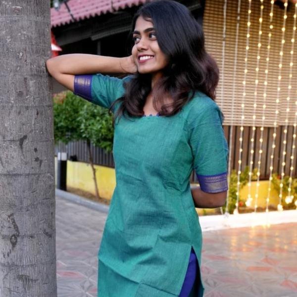 WOMEN’S ELEGANT TEAL GREEN KURTI SET WITH DUPATTA