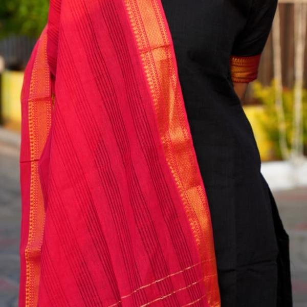 WOMEN’S ELEGANT BLACK KURTI SET WITH DUPATTA