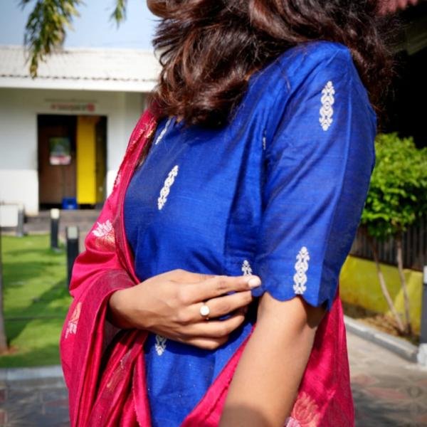 WOMEN’S ELEGANT BLUE KURTI SET WITH DUPATTA