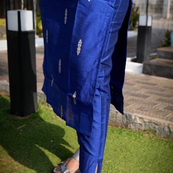 WOMEN’S ELEGANT BLUE KURTI SET WITH DUPATTA